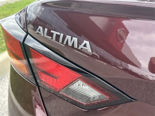 2024 Nissan Altima 2.5 SL in Stuart, FL, FL - Wallace Nissan