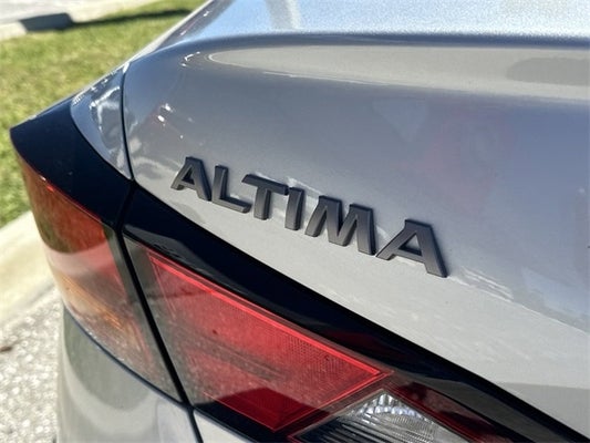 2024 Nissan Altima 2.5 SL in Stuart, FL, FL - Wallace Nissan