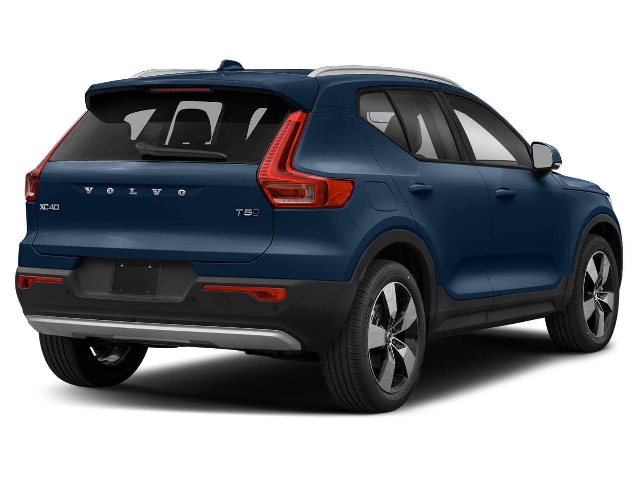 2021 Volvo XC40 Momentum photo 2