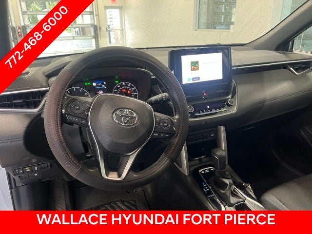 2024 Toyota Corolla Cross Hybrid SE