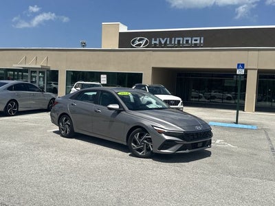 2024 Hyundai Elantra Limited