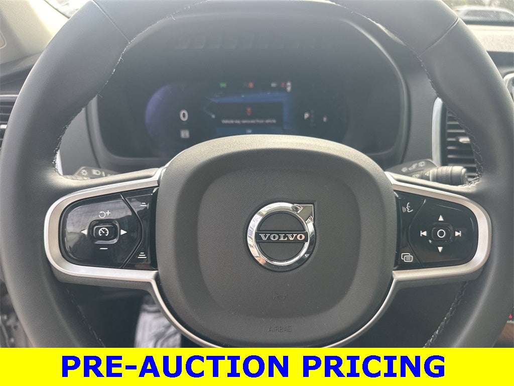 2025 Volvo XC90 B6 Plus 7-Seater
