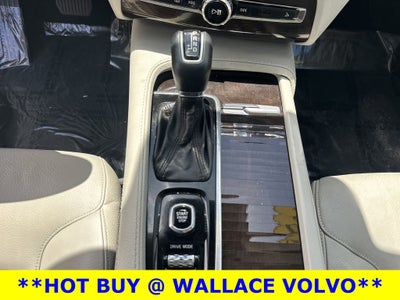 2019 Volvo XC90 T5 Momentum