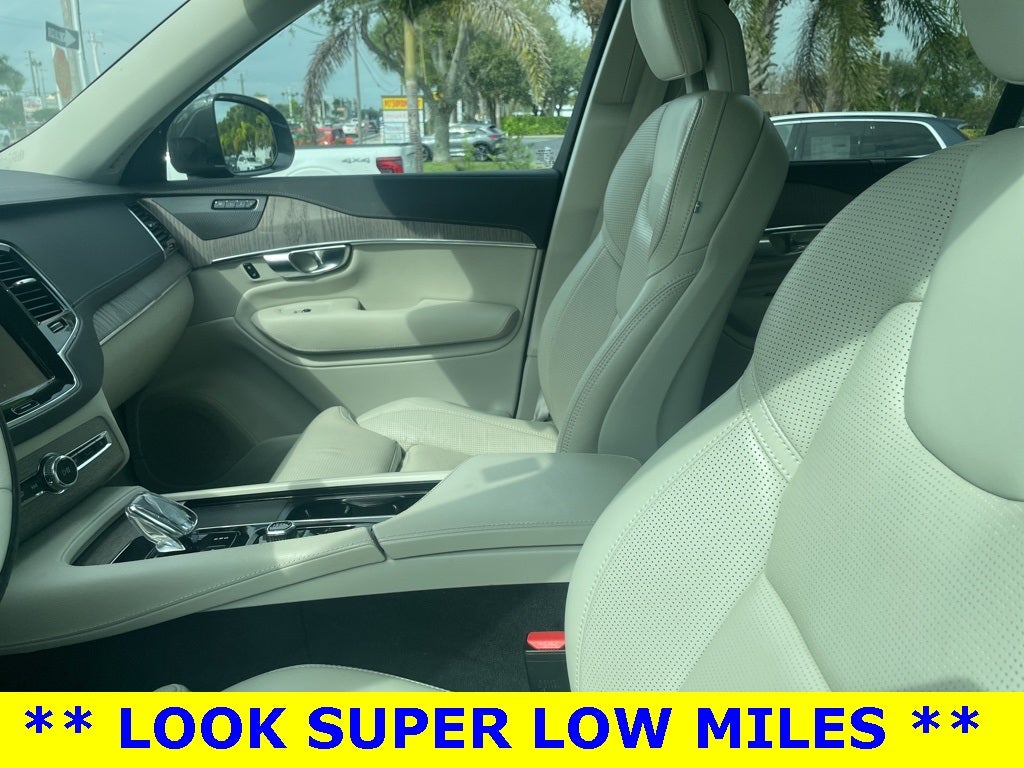 2021 Volvo XC90 Recharge Plug-In Hybrid T8 Inscription 7 Passenger