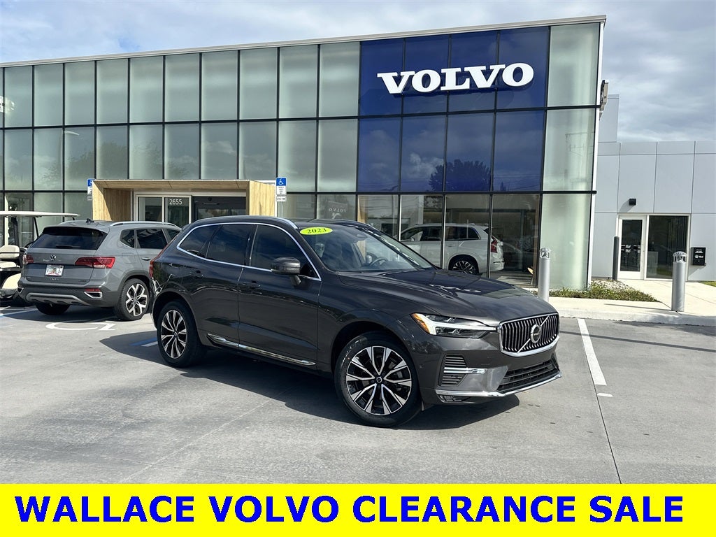 2023 Volvo XC60 B5 Plus Bright Theme
