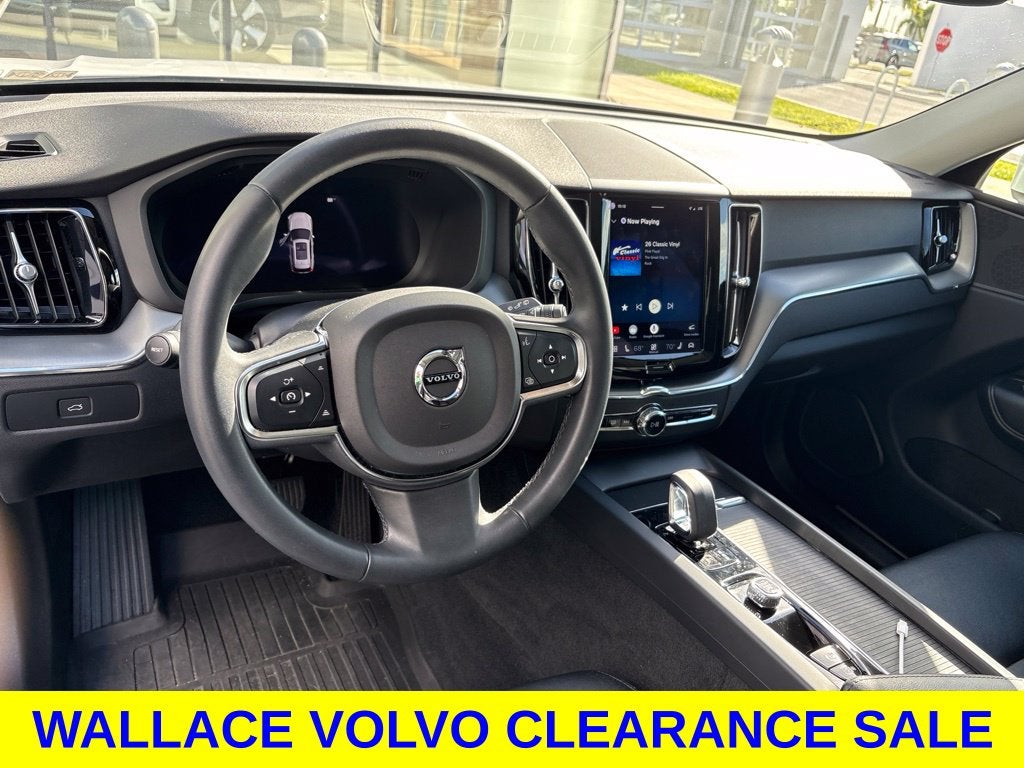 2023 Volvo XC60 B5 Core