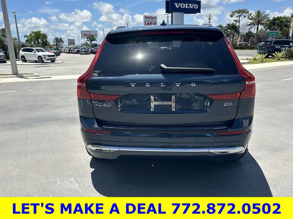 2023 Volvo XC60 B5 Plus Bright Theme