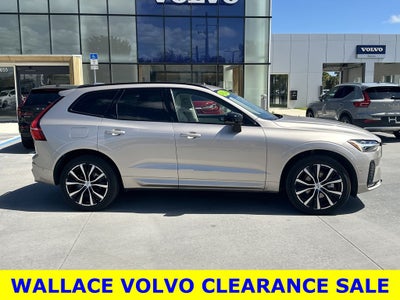 2024 Volvo XC60 B5 Plus Dark Theme