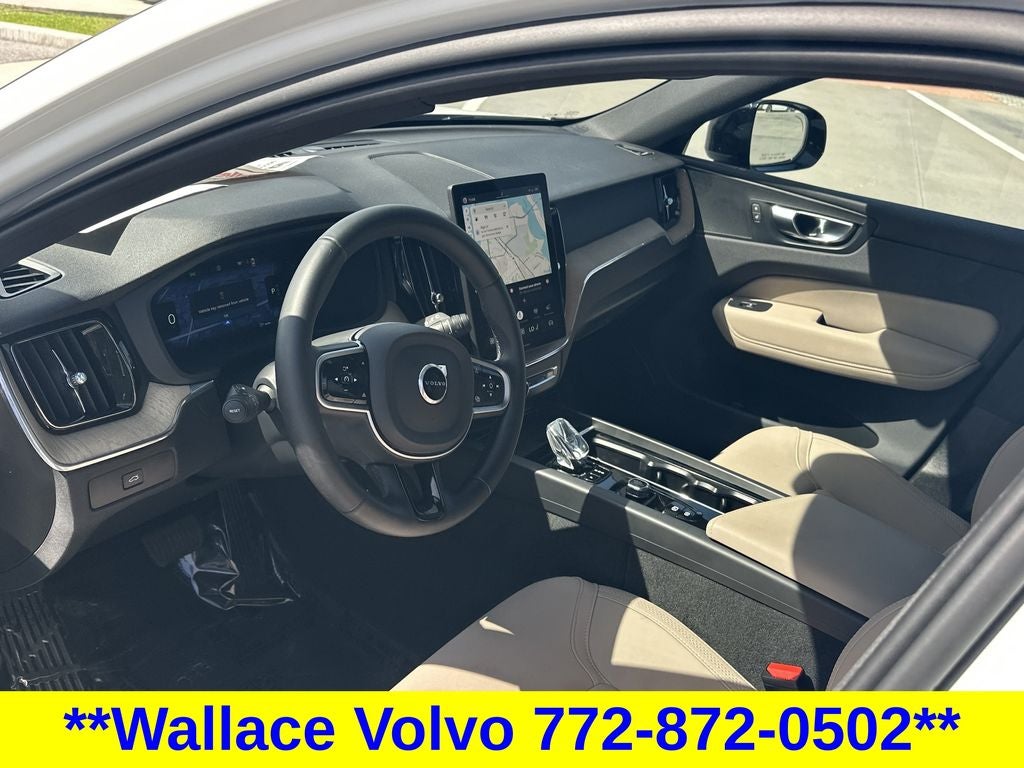 2026 Volvo XC60 B5 Plus