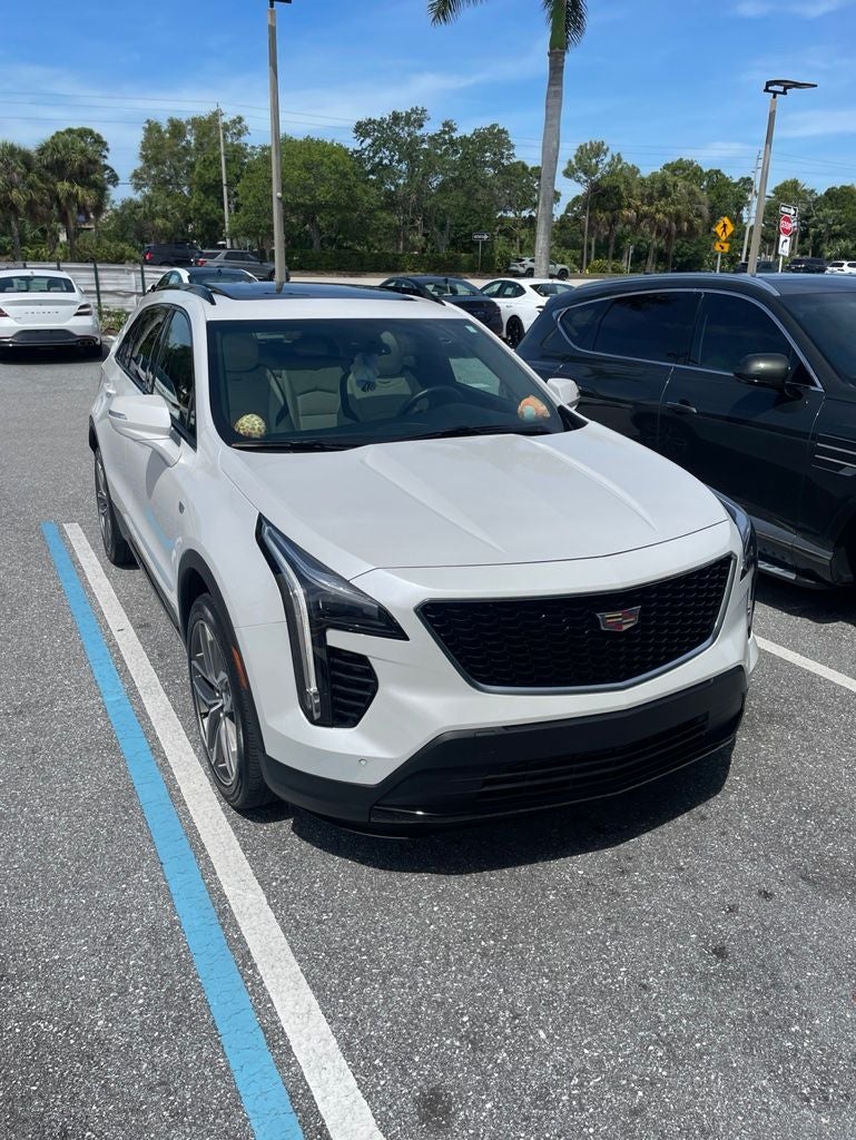 2023 Cadillac XT4 Sport **ONE OWNER**