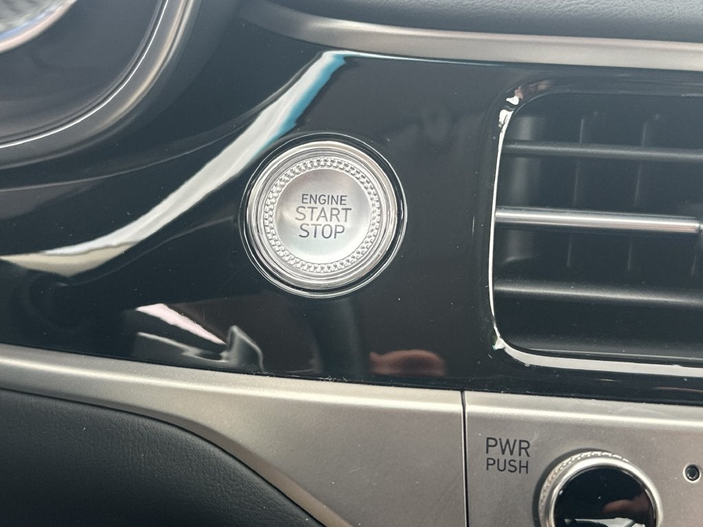 2026 Genesis G70 2.5T
