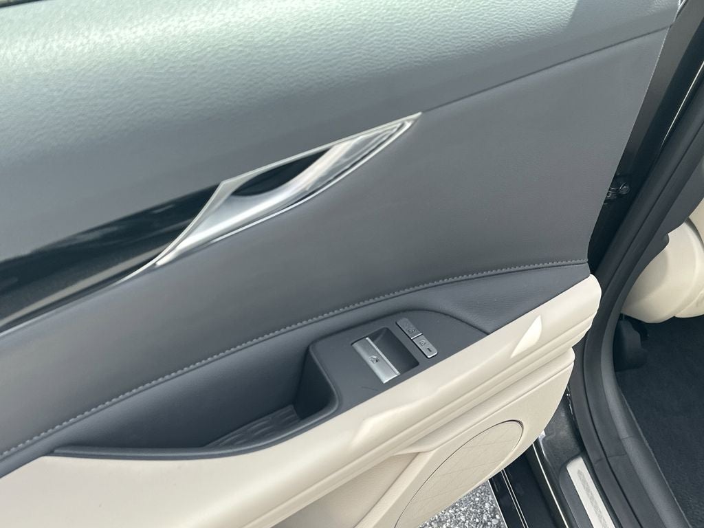 2024 Genesis G80 2.5T