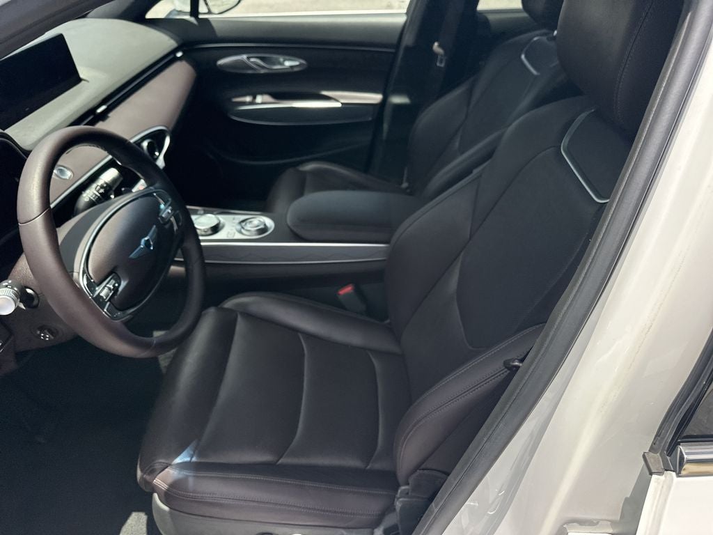 2022 Genesis GV70 2.5T