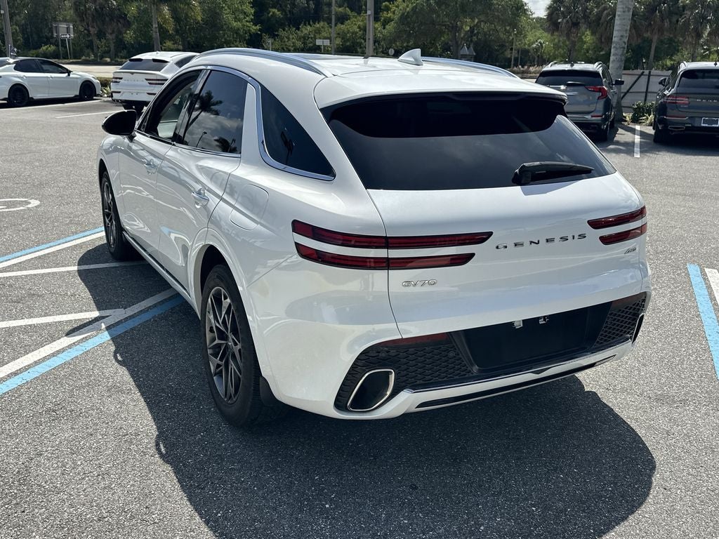 2023 Genesis GV70 2.5T