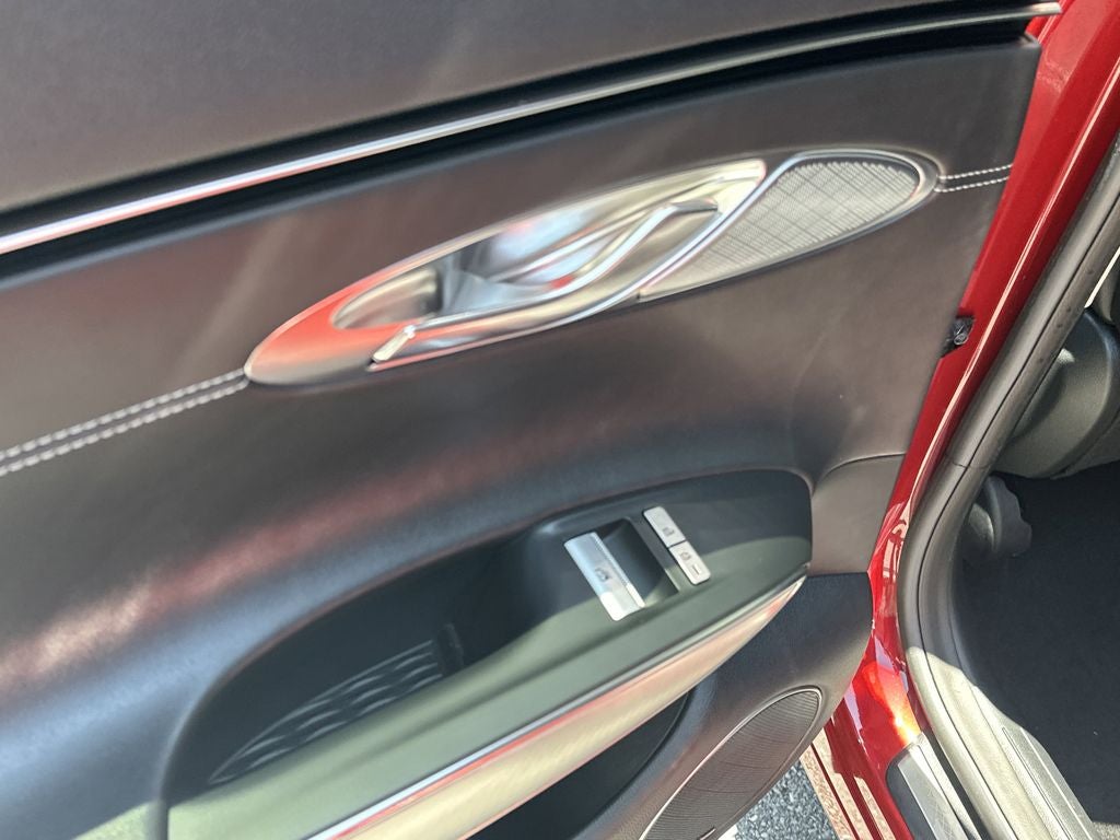 2022 Genesis GV70 2.5T Select