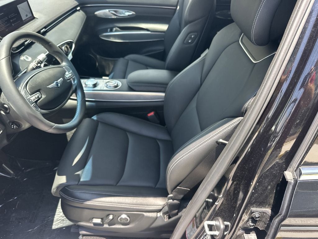 2025 Genesis GV70 2.5T Select