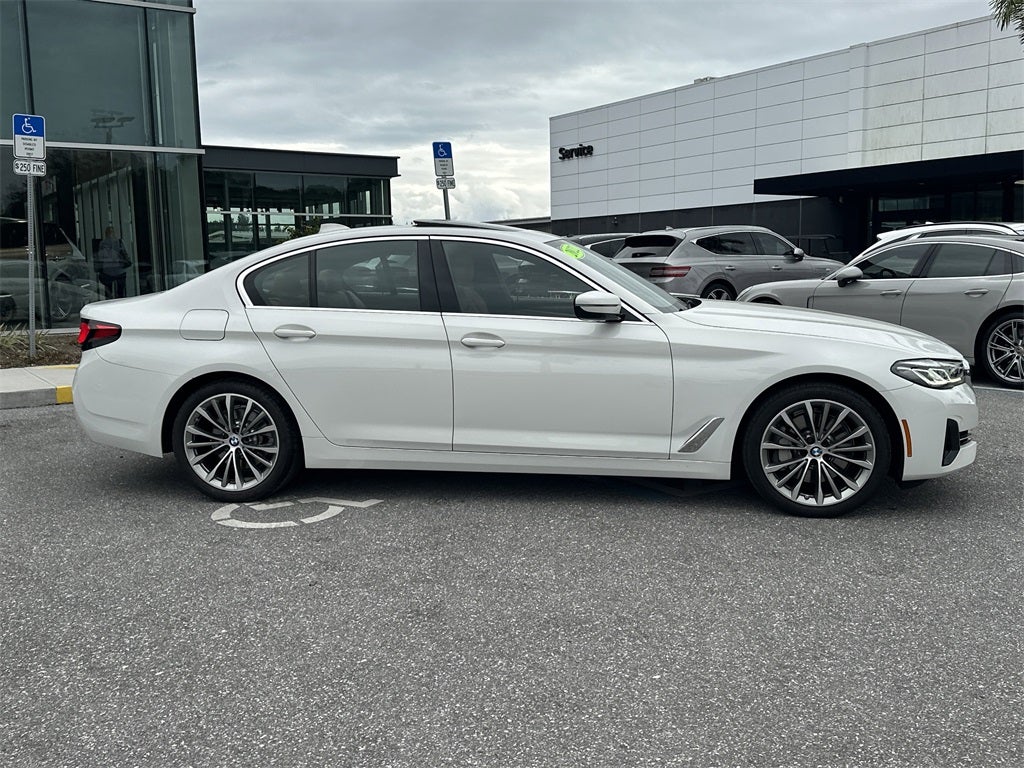 2022 BMW 5 Series 530i