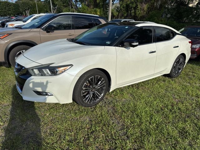 2016 Nissan Maxima's photo