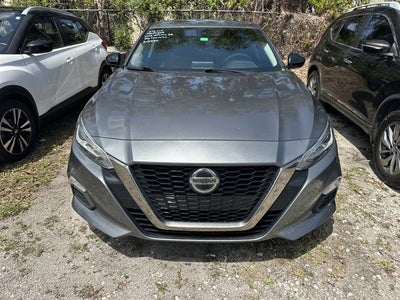 2022 Nissan Altima 2.5 SR