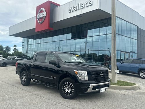 2024 Nissan Titan SV