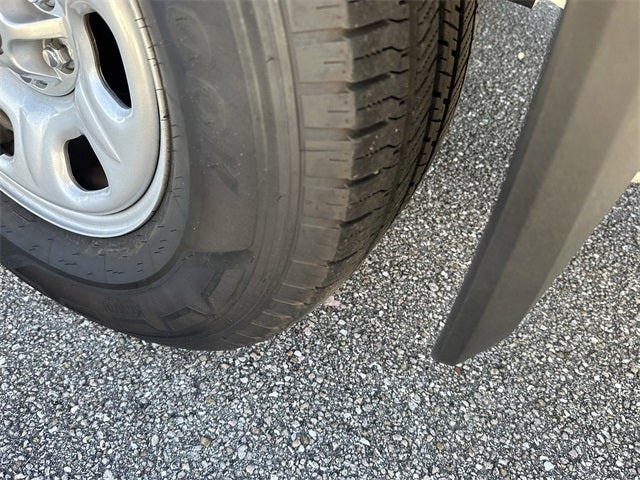 2025 Nissan Frontier S