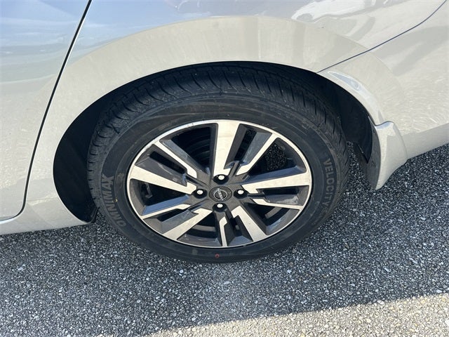 2023 Nissan Versa 1.6 SV