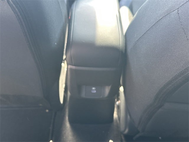 2023 Nissan Versa 1.6 SV