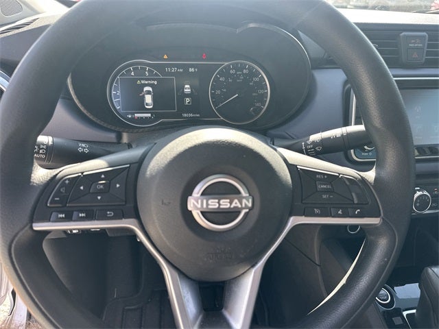 2023 Nissan Versa 1.6 SV