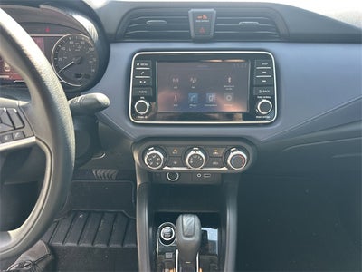 2023 Nissan Versa 1.6 SV