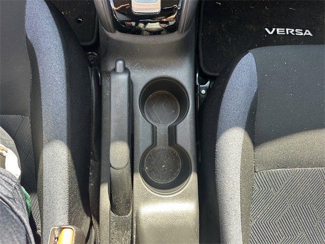 2023 Nissan Versa 1.6 SV