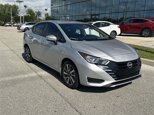 2023 Nissan Versa 1.6 SV