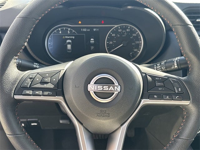 2025 Nissan Versa 1.6 SR