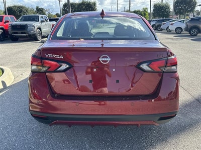 2025 Nissan Versa 1.6 SR