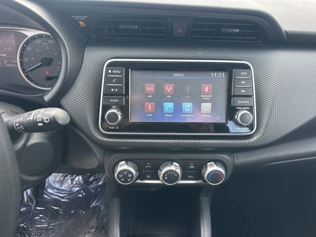 2021 Nissan Kicks S