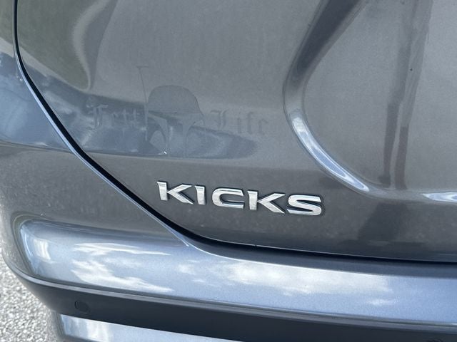 2021 Nissan Kicks S
