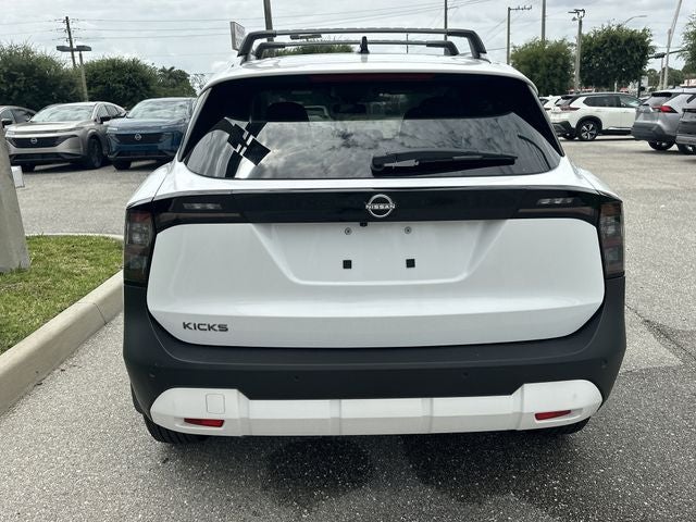2026 Nissan Kicks SV
