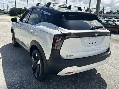 2026 Nissan Kicks SR