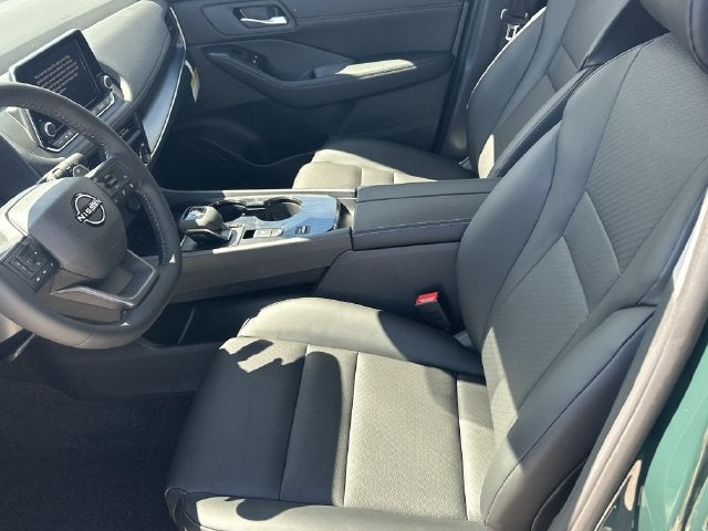 2027 Nissan Rogue Dark Armor