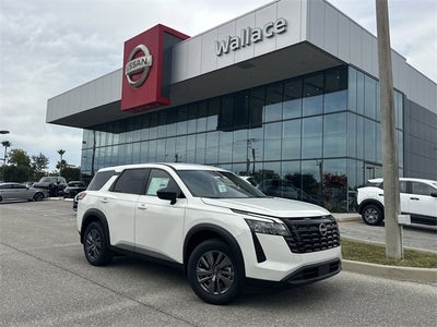 2026 Nissan Pathfinder S