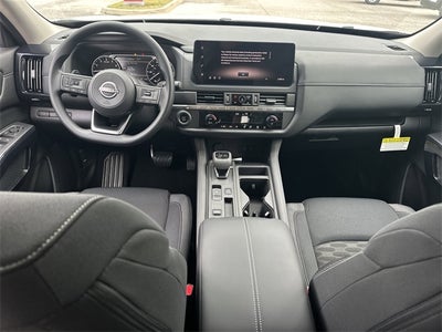 2026 Nissan Pathfinder S