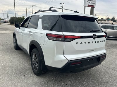 2026 Nissan Pathfinder SV