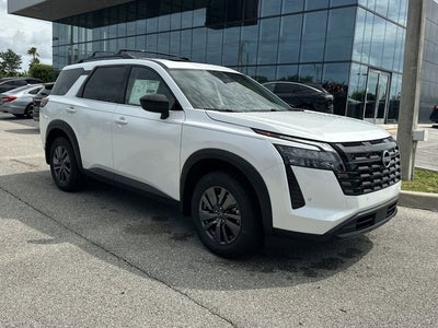 2026 Nissan Pathfinder SV