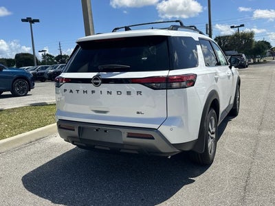 2026 Nissan Pathfinder SL