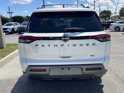 2026 Nissan Pathfinder SL
