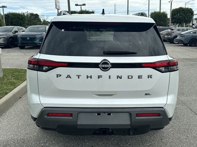 2026 Nissan Pathfinder SL