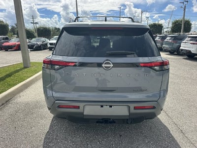 2026 Nissan Pathfinder Platinum
