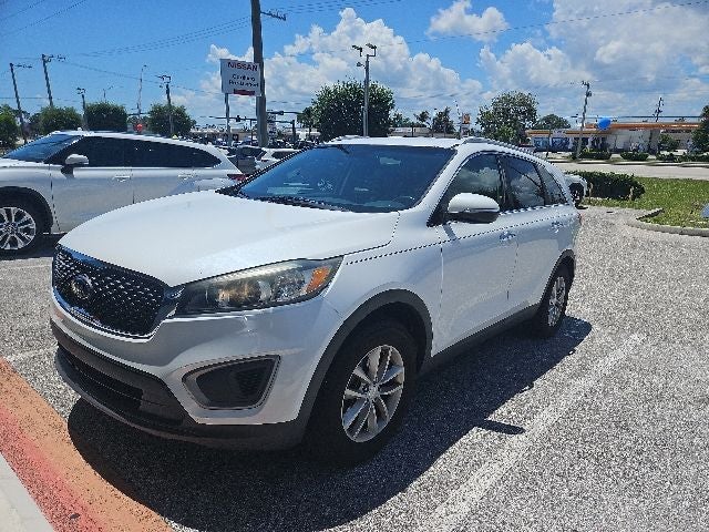 2017 Kia Sorento LX