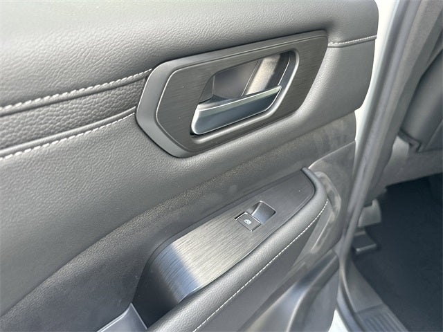 2026 Nissan Armada SV