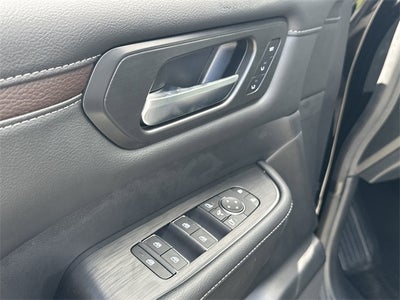 2025 Nissan Armada SL