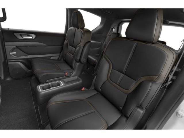 2026 Nissan Armada SL - Photo 15